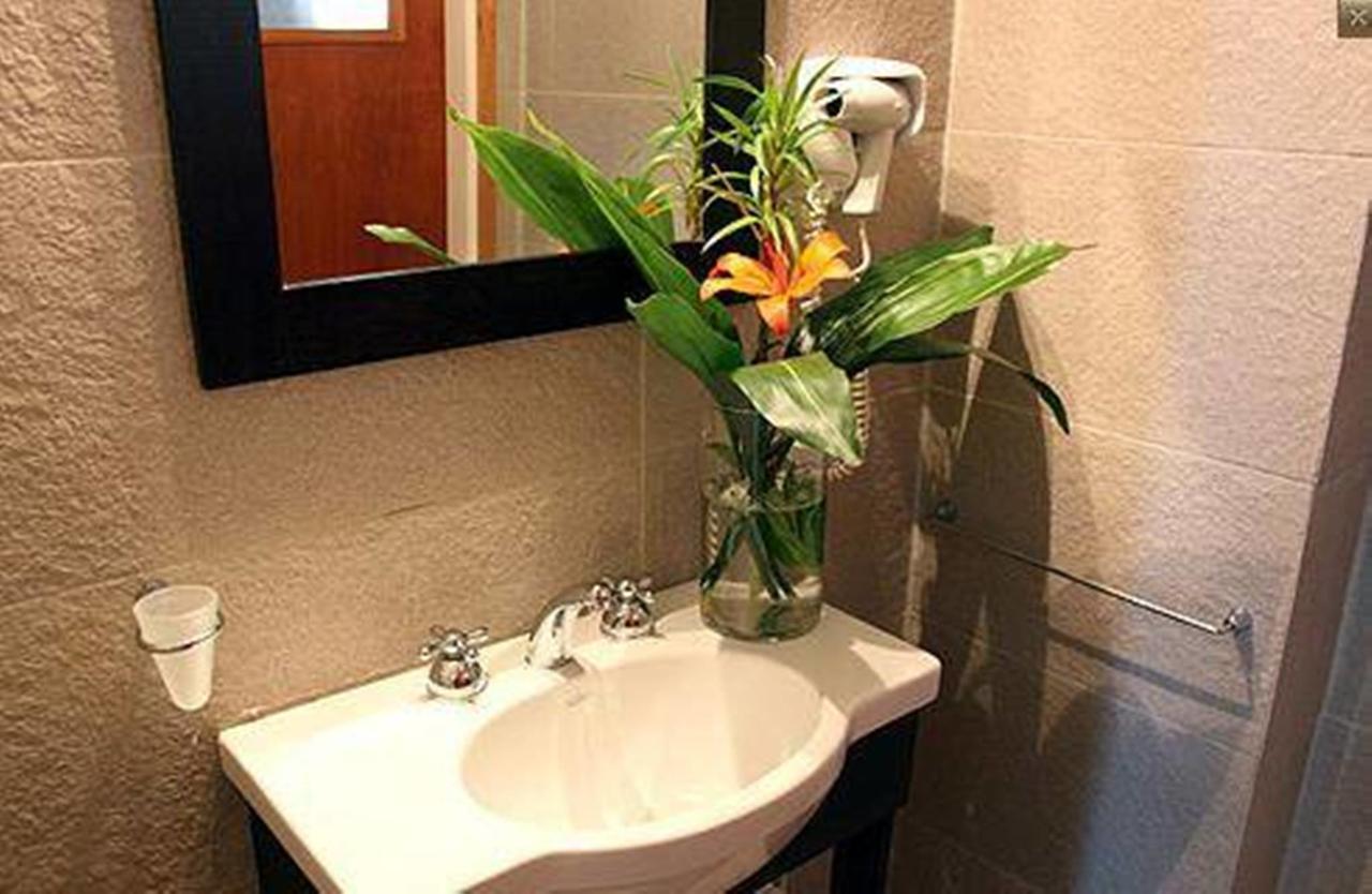 De Los Arroyos Apart Hotel San Nicolás de los Arroyos 外观 照片