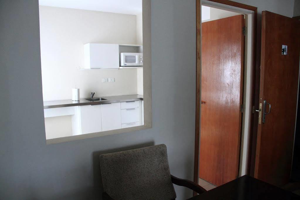 De Los Arroyos Apart Hotel San Nicolás de los Arroyos 外观 照片